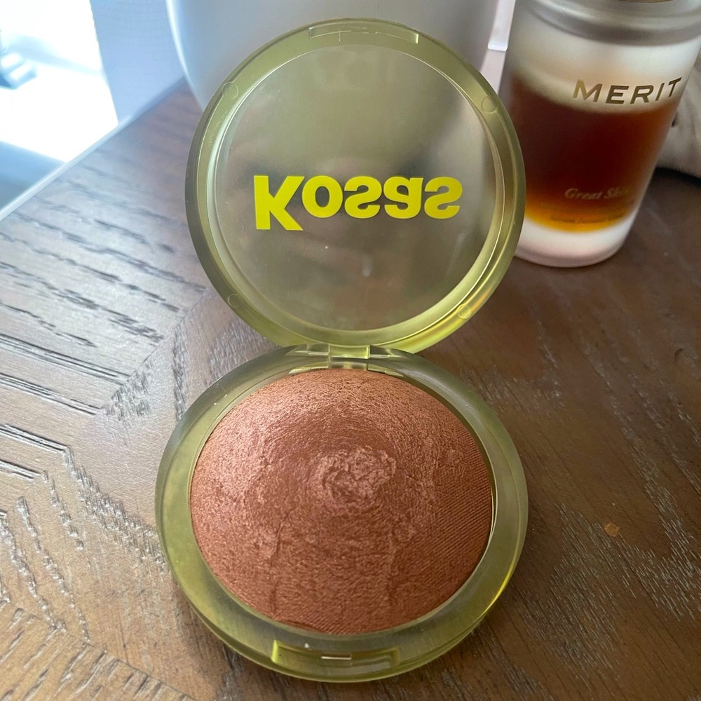 Kosas Sun Show Bronzer